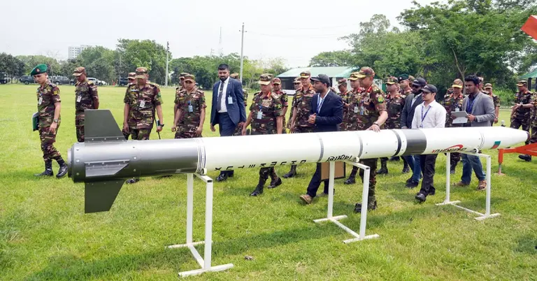 আর্টডক পরিদর্শনে সেনাপ্রধান